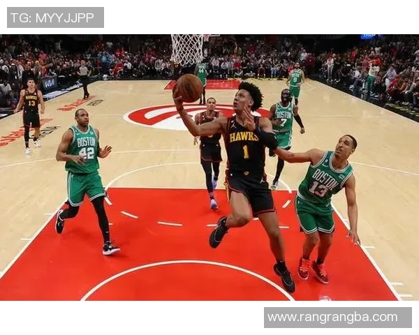 亚特兰大老鹰迎战费城76人激战即将上演球迷期待精彩对决