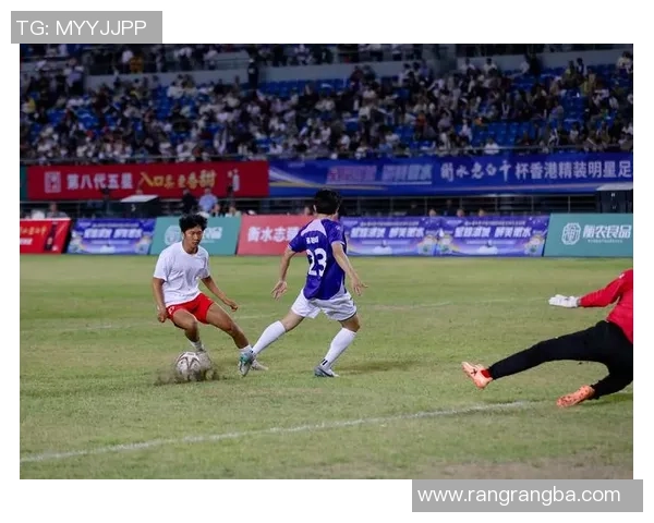 印度尼西亚与香港足球对决精彩纷呈期待激烈碰撞与精彩进球 印度尼西亚与香港足球对决精彩纷呈期待激烈碰撞与精彩进球