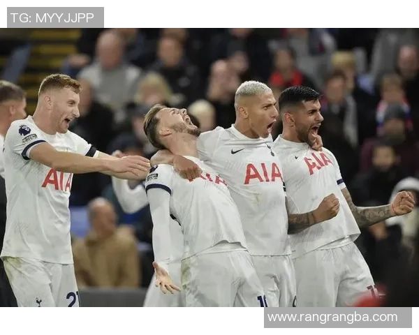 埃弗顿与热刺对决中伤病潮来袭球队阵容面临严峻考验 埃弗顿与热刺对决中伤病潮来袭球队阵容面临严峻考验